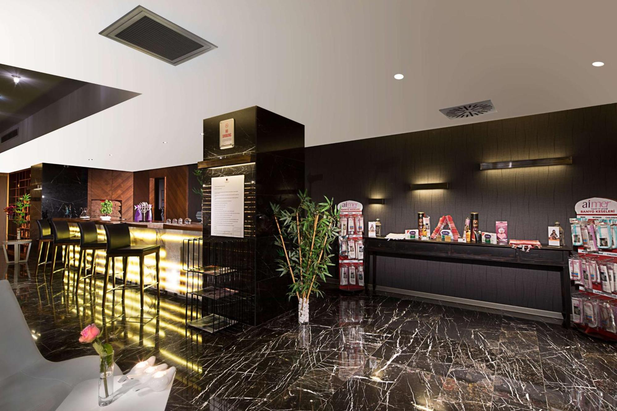 Doubletree By Hilton - Old Town Otel 5*